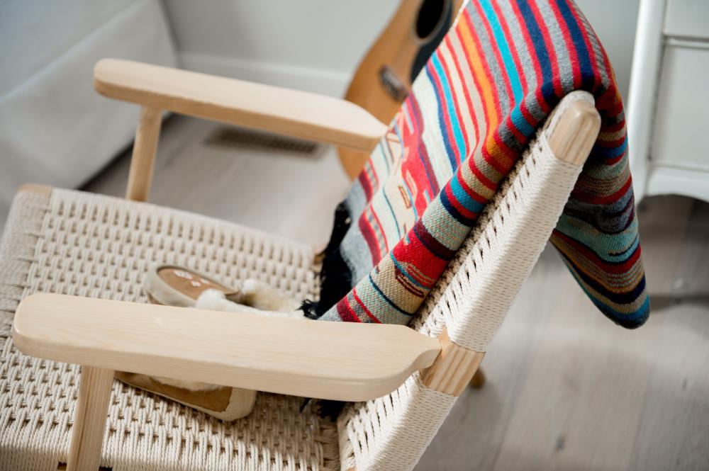 Jacquard Fringed Throw Chimayo Garnet, by Pendleton Rain